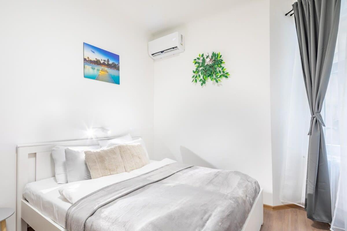 Apartment - New - Quiet And Comfy *